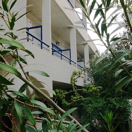 Pericles Studios Agia Marina  ภายนอก รูปภาพ